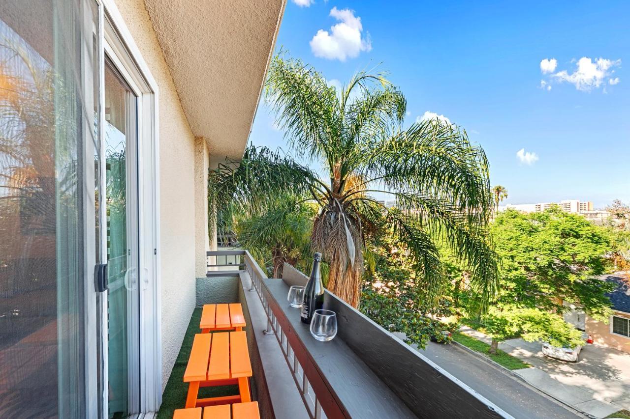 Beverly Hills 2 Bed 2 Bath Penthouse With Den And Parking 414 Los Ángeles Exterior foto